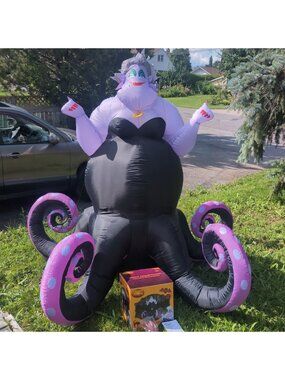 Gemmy Disney 6ft tall Ursula Airblown inflatable Halloween 56425 Little Mermaid